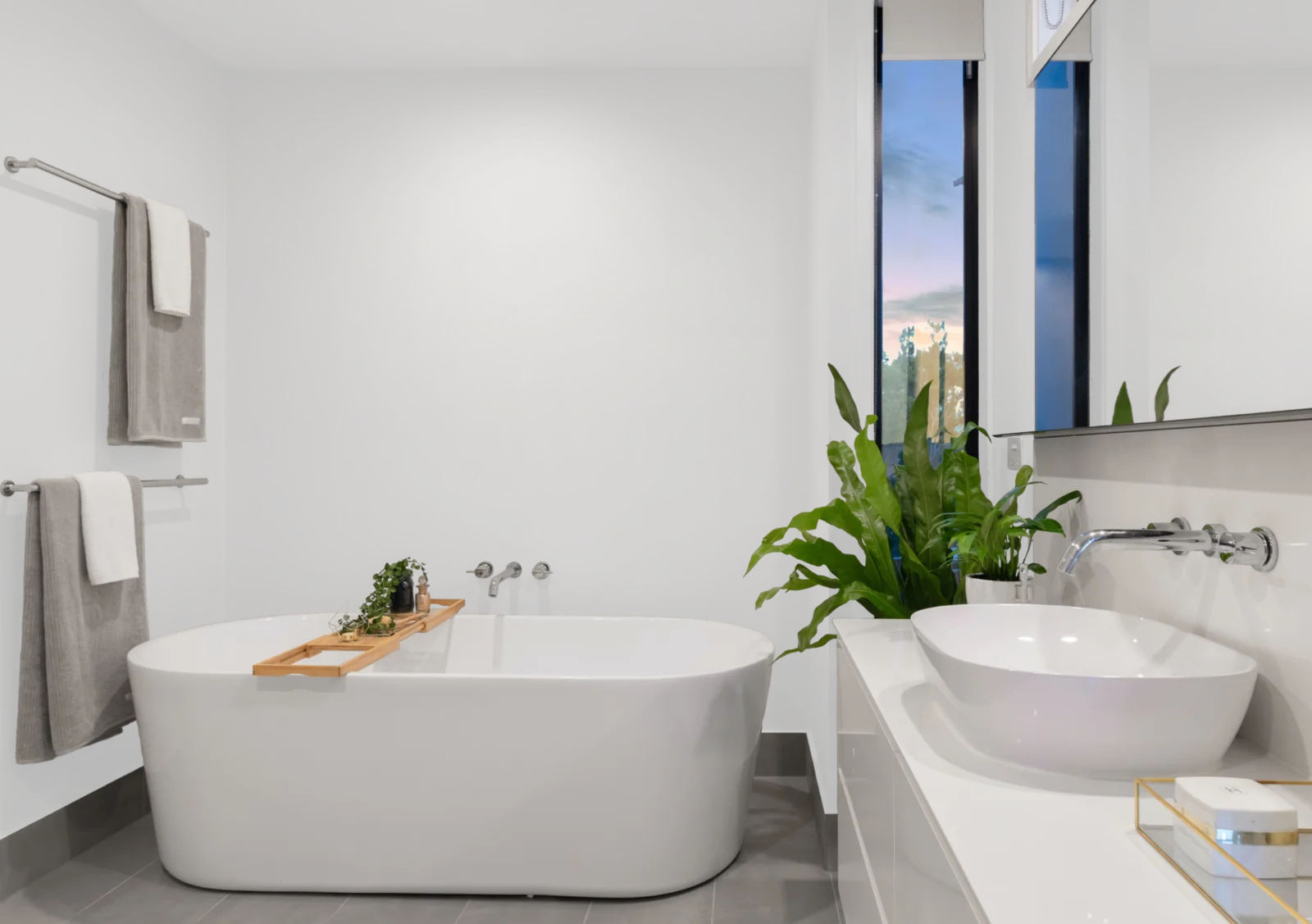 Sundried Tomato (7585) - Bathroom5